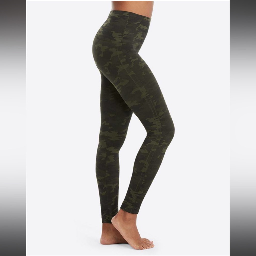Look at Me Now Seamless Leggings - Green Camo / S